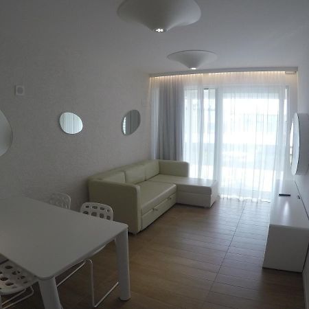 The One Vista Mare Apartment Каорле Екстериор снимка